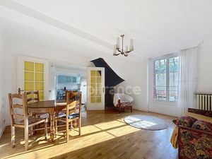 Maison à louer 5 pièces 119 34m2 4 chambres  terrasse LA CHAPELLE SAINT MESMIN (45)