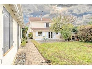 Maison familiale avec studio indépendant