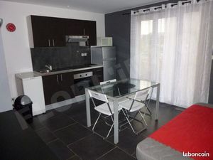 Appartement T3 meublé  balcon  parking