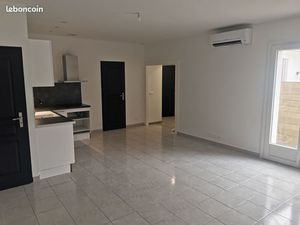 Loue studio 37 m2 centre ville d'Amboise