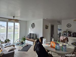 Belle villa de 2023 de plain pied avec jardin centre Feillens