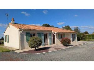 Mme. Stéphanie Lahaye