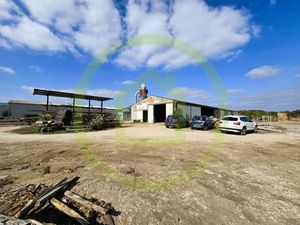 Vente immeuble 800 m² Celles-sur-Belle (79370)