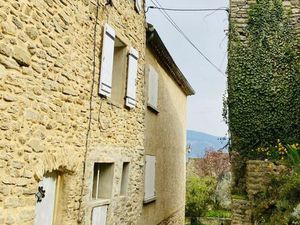 Vente maison 4 pièces 74 m² Faucon (84110)