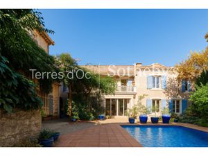 Maison de luxe à vendre à Nissan-lez-Enserune : 550 000€ | 228m²