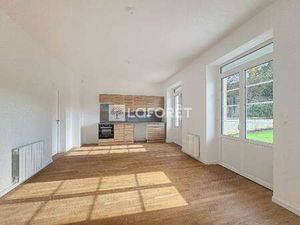 Location Appartement 4 pièces à Falaise (14700) : à louer 4 pièces / 70m² Falaise