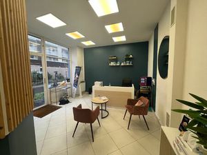 Location local industriel 42 m² à Vincennes (94300)