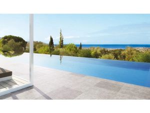 Location meublée appartement 2 pièces 48 m² à Saint-Laurent-du-Var (06700)  1 799 €