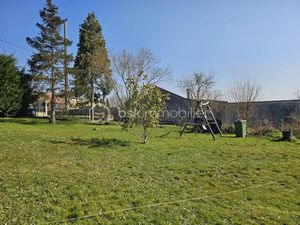 Vente terrain 451 m² à Coulommiers (77120)  83 000 €