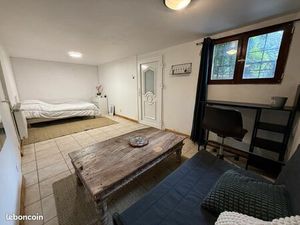 2 pièces indépendant (28 m²) contre garde d’enfant via agence – Pré-Saint-Gervais