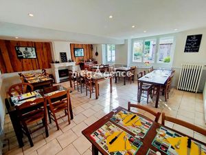 Vente locaux professionnels 250 m² à Loire-Authion (49250)  79 500 €