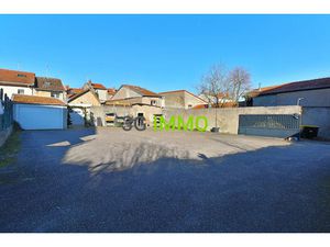 Vente locaux professionnels 261 m² à Nancy (54000)  139 000 €