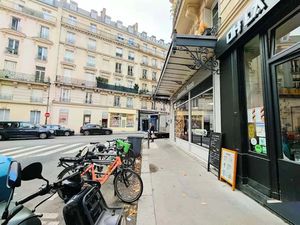 Vente locaux professionnels 21 m² à Paris 16ème (75016)  9 540 €
