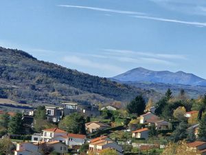 Vente terrain 1494 m² à Veyre-Monton (63960)  170 000 €