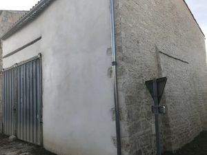 Vente parking à Saint-Just-Luzac (17320)  81 844 €