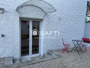 Appartement T2 - 52 m2 en RDJ/1 étage - 80 m2 jardin - entièrement rénové - RER C