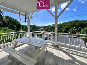 À louer Appartement F5 meublé avec citerne d'eau Secteur