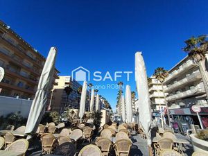 66140  Bord de mer bar-brasserie 300 m²  licence 4