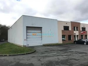 Noisiel A LOUER Entrepôt de 299 (lot105)