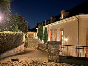 APPARTEMENT FONTAINEBLEAU - 6 pièce(s) - 153.82m²