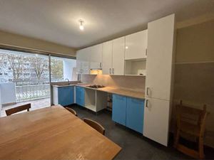 Location appartement 4 pièces 83 m² à Villeurbanne (69100)