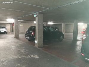 Place de parking rue Dunois 75013 70