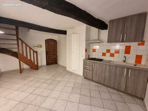 Location 2pièces Centre village Callian