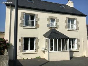 Maison T4 à louer à Pleyber-christ