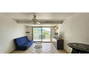 Location appartement 1 pièce 35 m² à Saint-Martin (97150)  900 €
