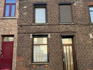 Maison d'habitation - 2 ch - bail 3ans.