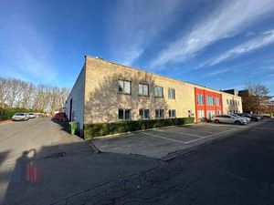 Bien professionnel à louer à Marke € 1.495 (LHS7X) - PANORAMA B2B Kortrijk | Zimmo