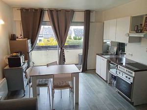 Vente Appartement 2 pièces à Bernières-sur-Mer (14990) : à vendre 2 pièces / 30m² Bernière