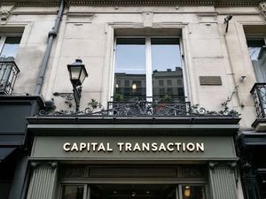 Location locaux professionnels 48 m² à Paris 12ème (75012)  38 004 €