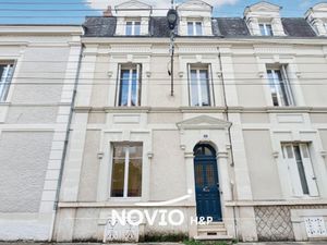 Location maison 4 pièces 117 m² à Chatellerault (86100)  930 €