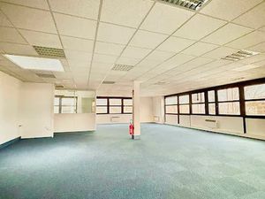 Location locaux professionnels 184 m² à Reims (51100)  1 500 €