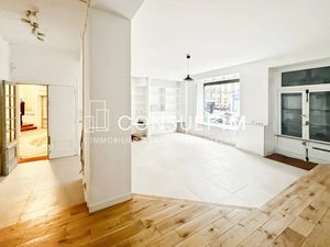 Location locaux professionnels 59 m² à Paris 15ème (75015)  2 252 €