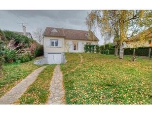 Location maison  m² T-4 à Montbouy  760 €