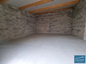 Location locaux professionnels 38 m² à Saint-Bauzély (30730)  350 €