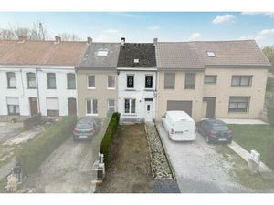 Maison à louer avec terrasse et jardin   Piéton (VBD56919)