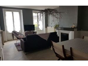 Location appartement  78 m² T-3 à Mamers  450 €