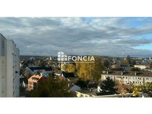 Appartement 4 pièces avec garage !