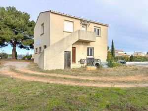 Maison avec appartement T3 + local commercial loué