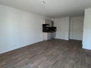 Studio / 29m² / Bondy (RER E)