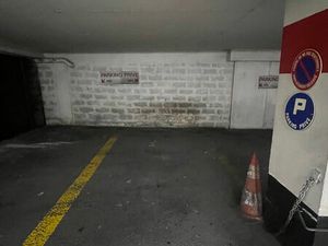 Location parking / box  14.00m²  Nice