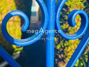 Maison lumineuse avec jardin  véranda et sous-sol total – Un havre de paix à Champigny