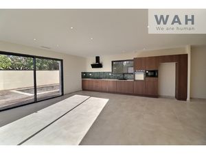 VILLA NEUVE 5 P 139 m2 AVEC PISCINE GALLARGUES