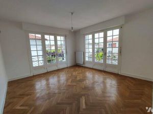 SCP DUPOUY NICOLAS  DUPOUY DE LAVAL AURÉLIE