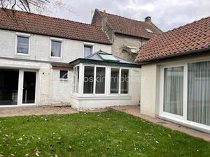 Demeure de 218 m² à Nomain