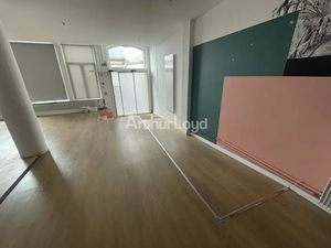 LOCAL COMMERCIAL A LOUER