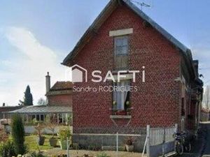 Corps de ferme à rénover Axe Saint - Quentin / Laon à la campagne proche toutes commodités